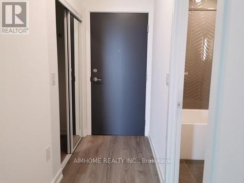 909 - 10 De Boers Drive, Toronto (York University Heights), ON - Indoor Photo Showing Other Room