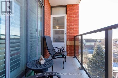 413 - 2199 Sixth Line, Oakville (River Oaks), ON -  With Exterior