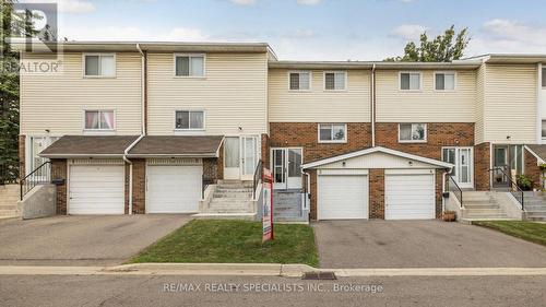 3 Sandringham Court, Brampton (Bramalea West Industrial), ON - Outdoor With Facade