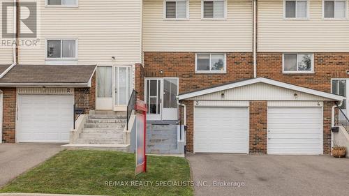 3 Sandringham Court, Brampton, ON - Outdoor