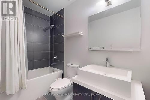 3607 - 65 St Mary Street, Toronto (Bay Street Corridor), ON - Indoor Photo Showing Bathroom