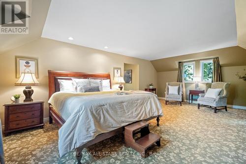 15 Skyridge Court, Whitchurch-Stouffville, ON - Indoor Photo Showing Bedroom