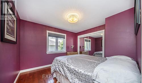 65 Alexander Boulevard, Georgina, ON - Indoor Photo Showing Bedroom