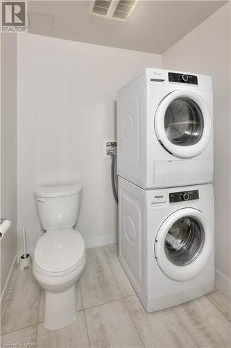 257 Hemlock Street Unit# 415, Waterloo, ON - Indoor Photo Showing Laundry Room