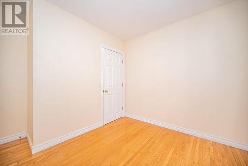 103 Monck Square, Laurentian Hills, ON - Indoor Photo Showing Other Room