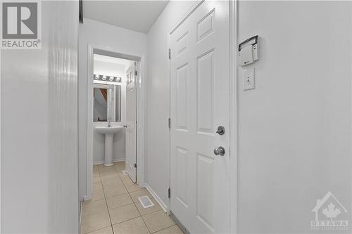 110 Hollowbrook Drive, Ottawa, ON - Indoor Photo Showing Other Room