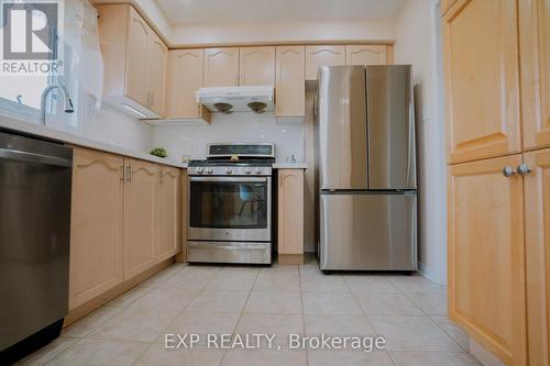 44 Knotwood Crescent, Toronto (Rouge), ON - Indoor Photo Showing Kitchen