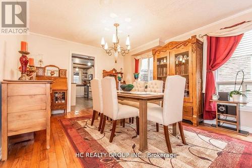 42 Greenbelt Crescent, Richmond Hill (North Richvale), ON - Indoor Photo Showing Dining Room