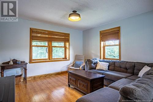 1082 Mcleod Hill Road, Mcleod Hill, NB - Indoor Photo Showing Living Room