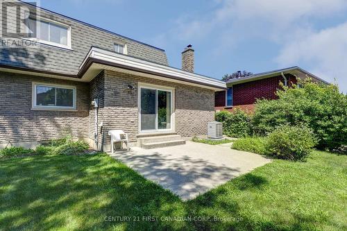 916 Farnham Road, London, ON - Outdoor