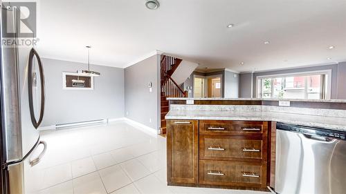 10 Augusta Court, St. John'S, NL - Indoor Photo Showing Kitchen