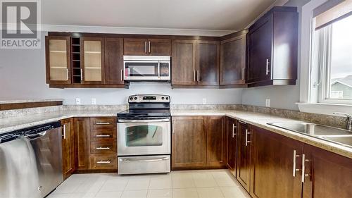 10 Augusta Court, St. John'S, NL - Indoor Photo Showing Kitchen