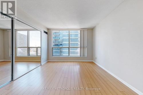 1804 - 7 Carlton Street, Toronto, ON - Indoor Photo Showing Other Room