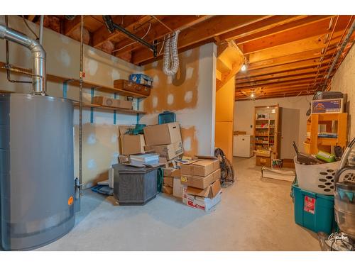 6204 York Road, Grand Forks, BC - Indoor Photo Showing Basement