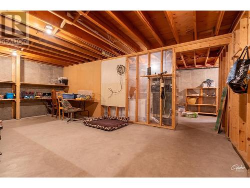 6204 York Road, Grand Forks, BC - Indoor Photo Showing Basement