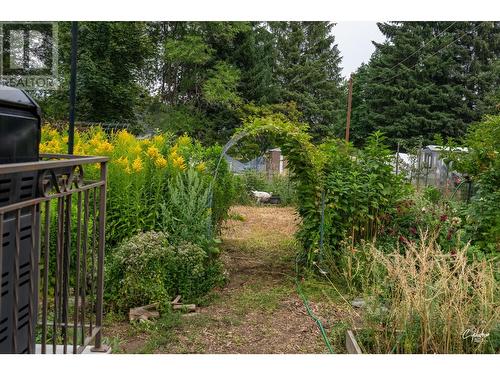 6204 York Road, Grand Forks, BC - Outdoor