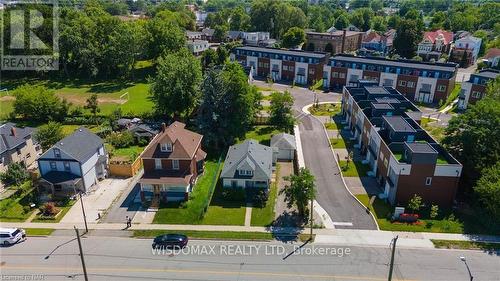 5790 Robinson Street, Niagara Falls (216 - Dorchester), ON - Outdoor With View