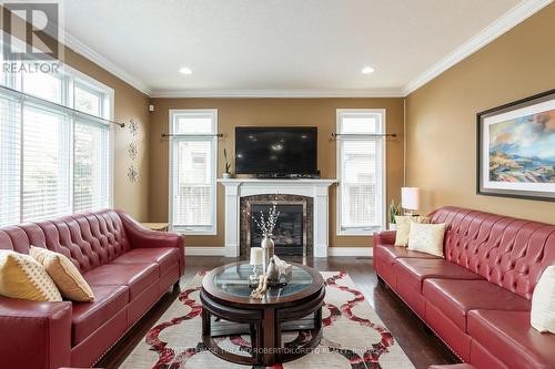 1873 Kirkpatrick Way, London, ON - Indoor Photo Showing Living Room With Fireplace