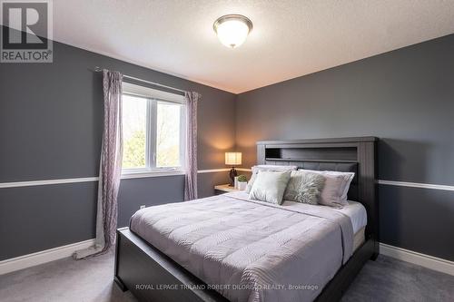 1873 Kirkpatrick Way, London, ON - Indoor Photo Showing Bedroom