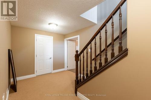 1873 Kirkpatrick Way, London, ON - Indoor Photo Showing Other Room