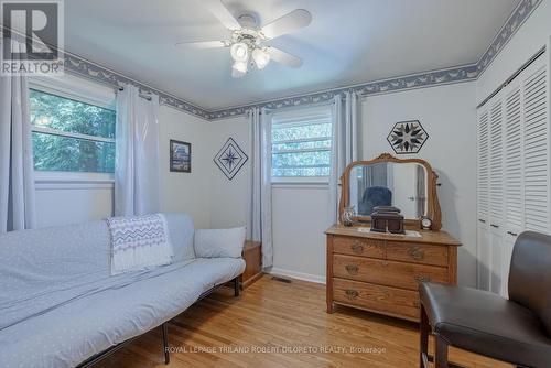 22756 Komoka Road, Middlesex Centre (Komoka), ON - Indoor Photo Showing Bedroom