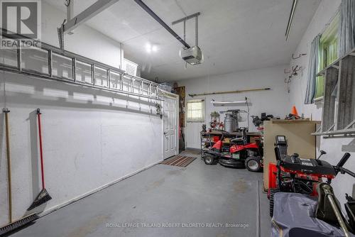 22756 Komoka Road, Middlesex Centre (Komoka), ON - Indoor Photo Showing Garage