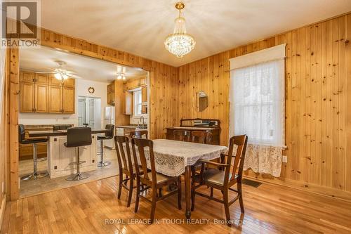 30 Maria Street, Penetanguishene, ON - Indoor Photo Showing Dining Room