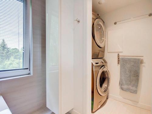 Salle de lavage - 311 Rue De La Noue, Montréal (Verdun/Île-Des-Soeurs), QC - Indoor Photo Showing Laundry Room