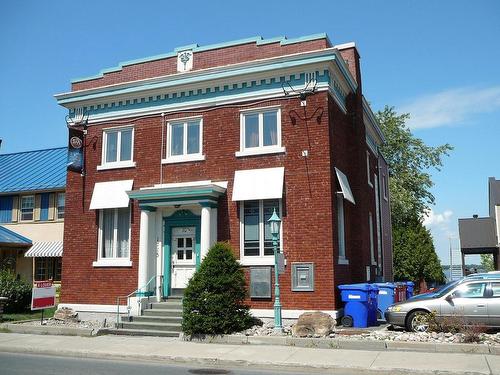 FaÃ§ade - Sous-Sol-1715A Av. Bourgogne, Chambly, QC - Outdoor With Facade