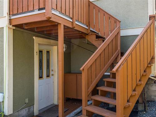 1-2721 Fernwood Rd, Victoria, BC -  Photo Showing Other Room