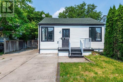 33 Dalhousie Avenue, Hamilton (Crown Point), ON - Outdoor