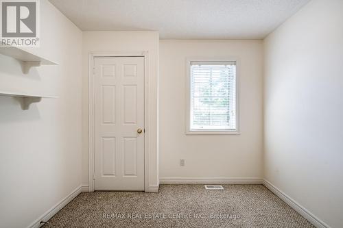 7 - 100 Beddoe Drive, Hamilton, ON - Indoor Photo Showing Other Room