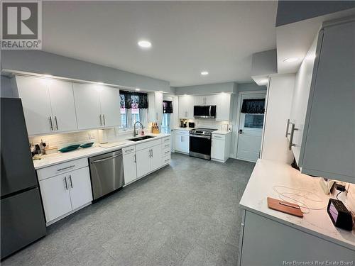 120 Strong Street, Woodstock, NB - Indoor Photo Showing Kitchen