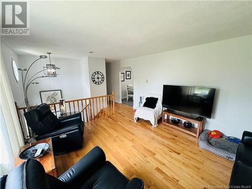 120 Strong Street, Woodstock, NB - Indoor Photo Showing Living Room