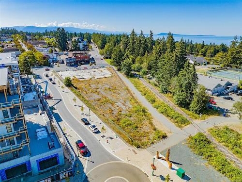 673 Fir St, Qualicum Beach, BC - Outdoor With View