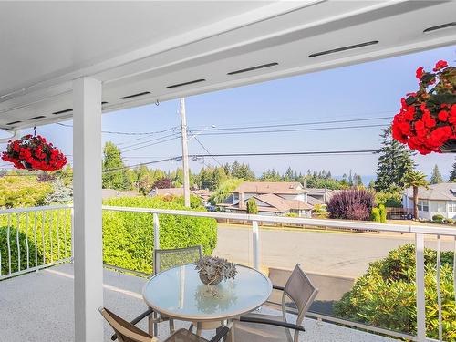 5779 Broadway Rd, Nanaimo, BC 