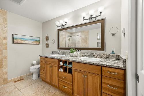 3712 Sunset Ranch Drive, Kelowna, BC - Indoor Photo Showing Bathroom