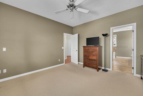 675 Westpoint Court, Kelowna, BC - Indoor