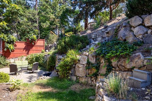 675 Westpoint Court, Kelowna, BC - Outdoor