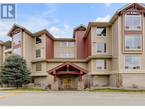 2760 Auburn Road Unit# 102, West Kelowna, BC - Outdoor With Facade