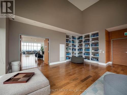 1705 - 505 Talbot Street, London, ON - Indoor Photo Showing Living Room