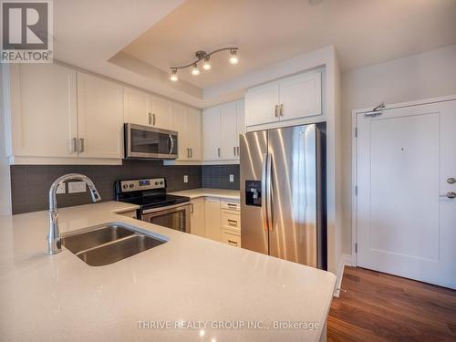 1705 - 505 Talbot Street, London, ON - Indoor Photo Showing Kitchen With Double Sink