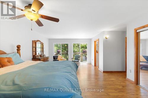 933 County Rd 1, Prince Edward County (Bloomfield), ON - Indoor Photo Showing Bedroom