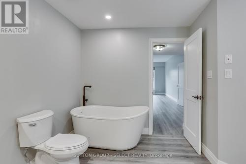 309 - 250 Sydenham Street, London, ON - Indoor Photo Showing Bathroom