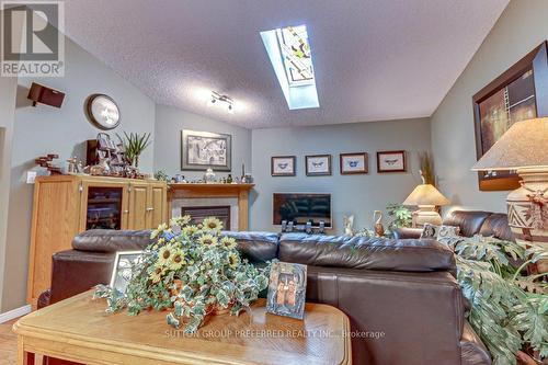 77 Simms Court, London, ON - Indoor With Fireplace