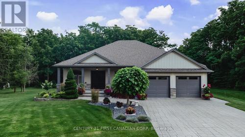 280 William Street E, North Middlesex (Parkhill), ON - Outdoor With Deck Patio Veranda