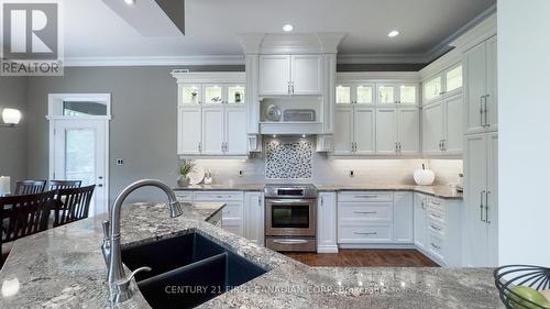 280 William Street E, North Middlesex (Parkhill), ON - Indoor Photo Showing Kitchen With Double Sink With Upgraded Kitchen