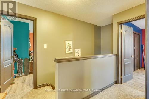 2035 Rollingacres Drive, London, ON - Indoor Photo Showing Other Room