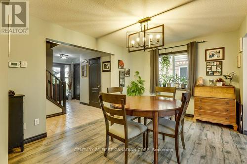 2035 Rollingacres Drive, London, ON - Indoor Photo Showing Dining Room