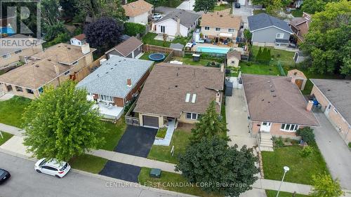 16 Ponderosa Crescent, London, ON - Outdoor